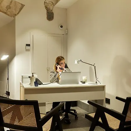 Canvas & Lofts Apartment Girona