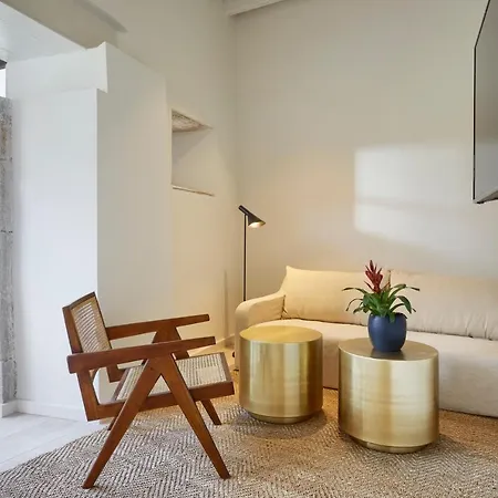 Canvas & Lofts Apartment Girona
