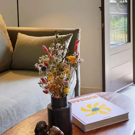Canvas & Lofts Apartment *