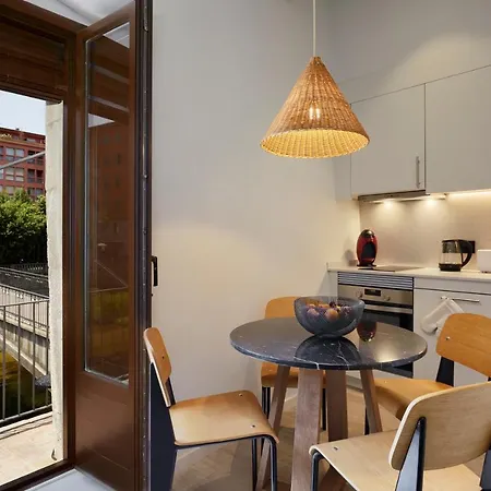 Canvas & Lofts Apartment Girona
