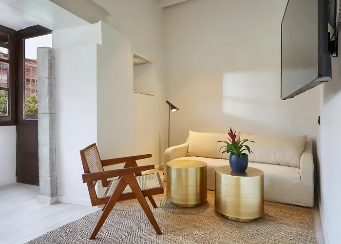 Gaia & Lofts Apartment Gerona