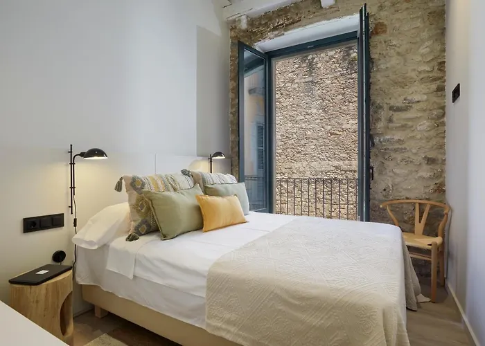 Gaia & Lofts Apartment Gerona